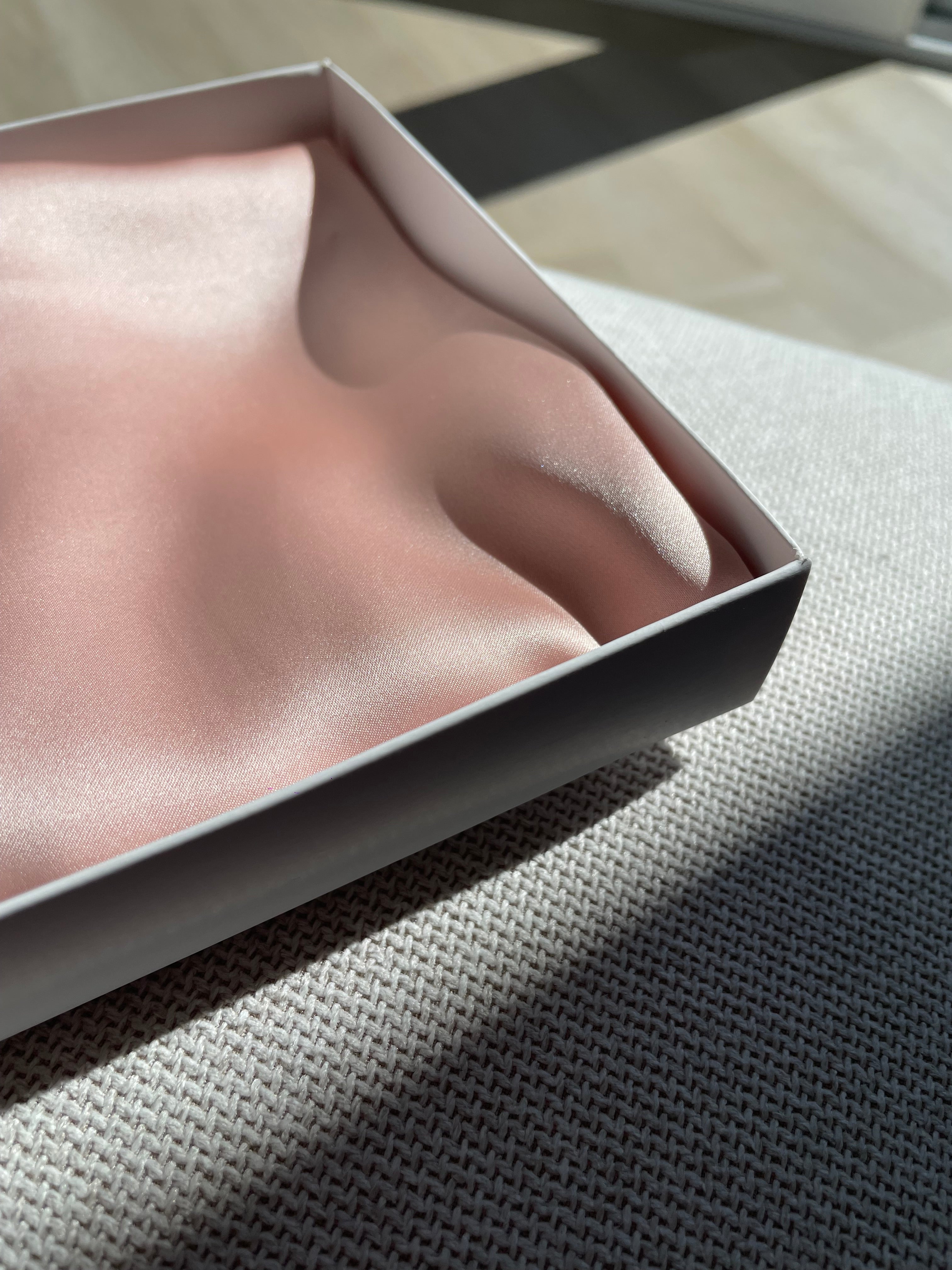 PEACHY PINK silk pillowcase