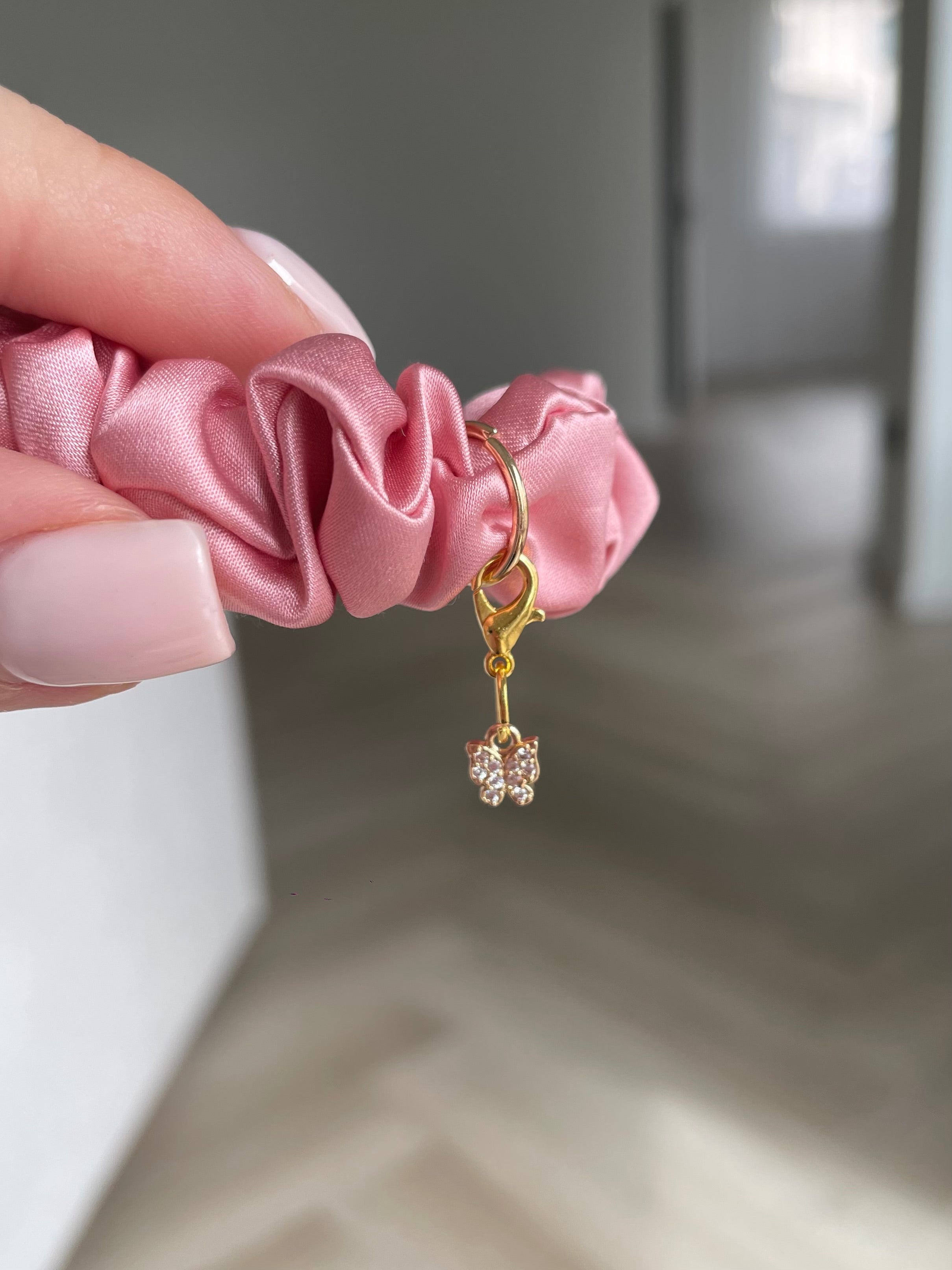 CHARM SILK - personalizuota šilkinė gumytė