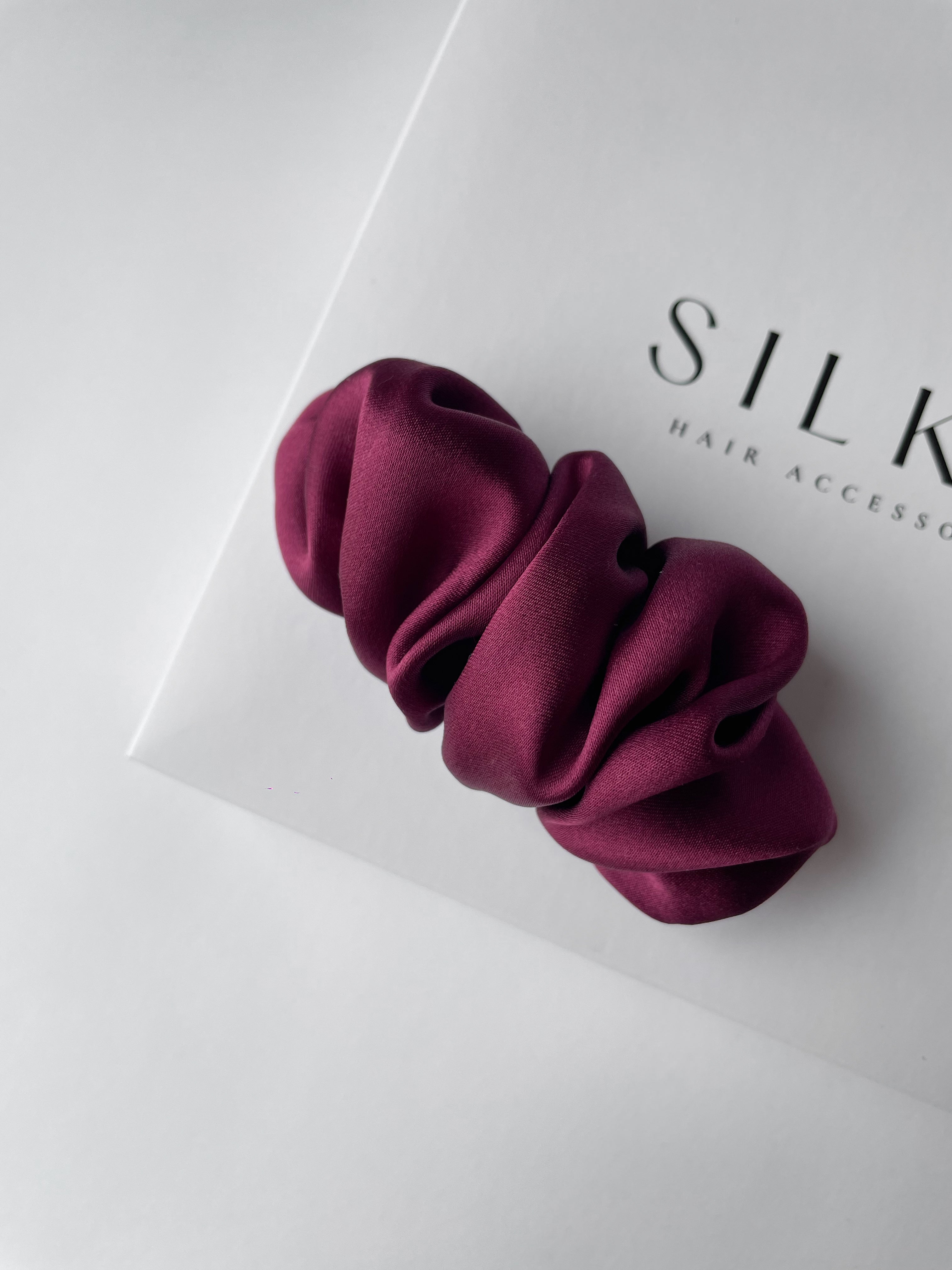 BURGUNDY plaukų segtukas