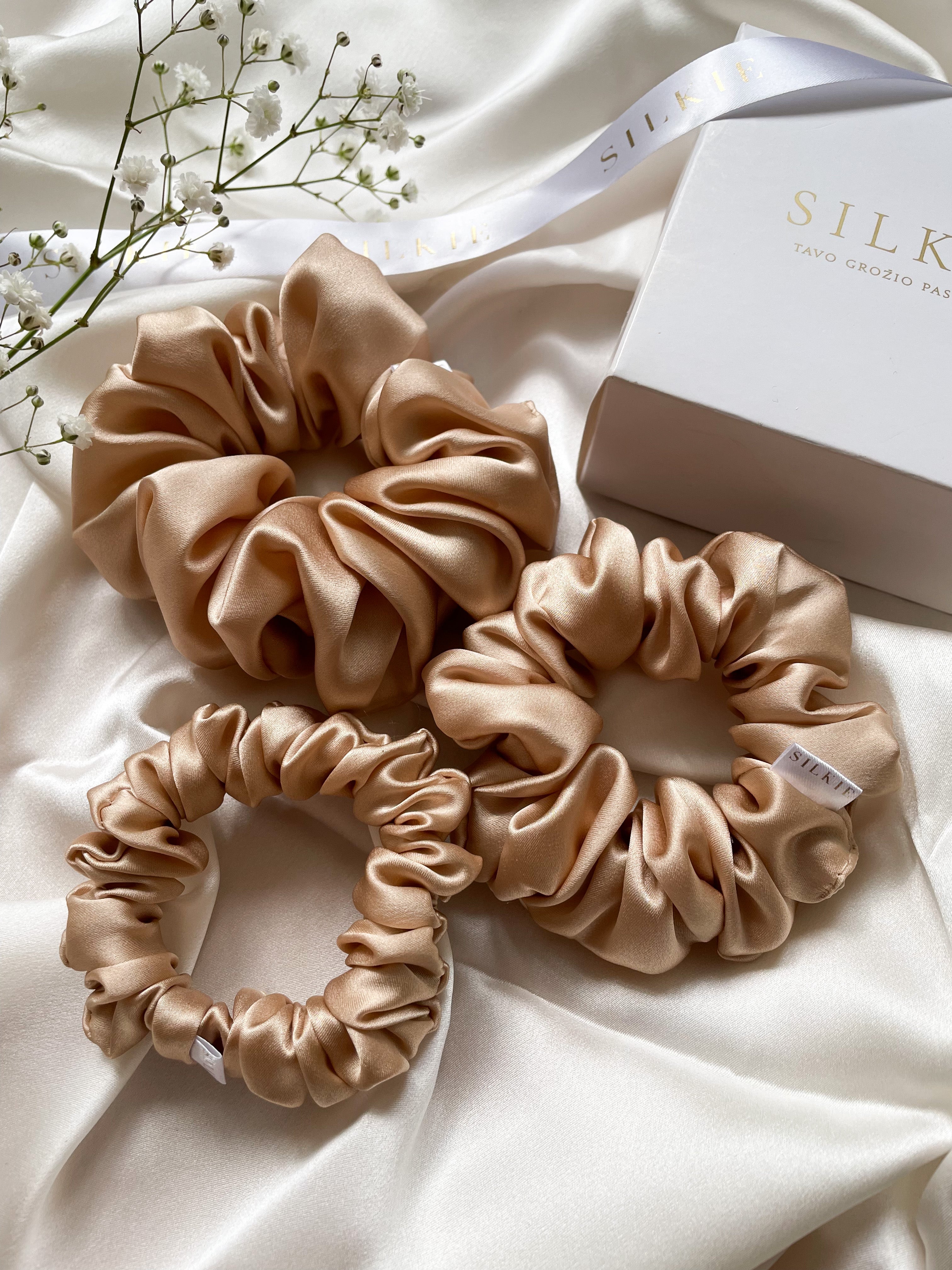 CREAM silk hair band 