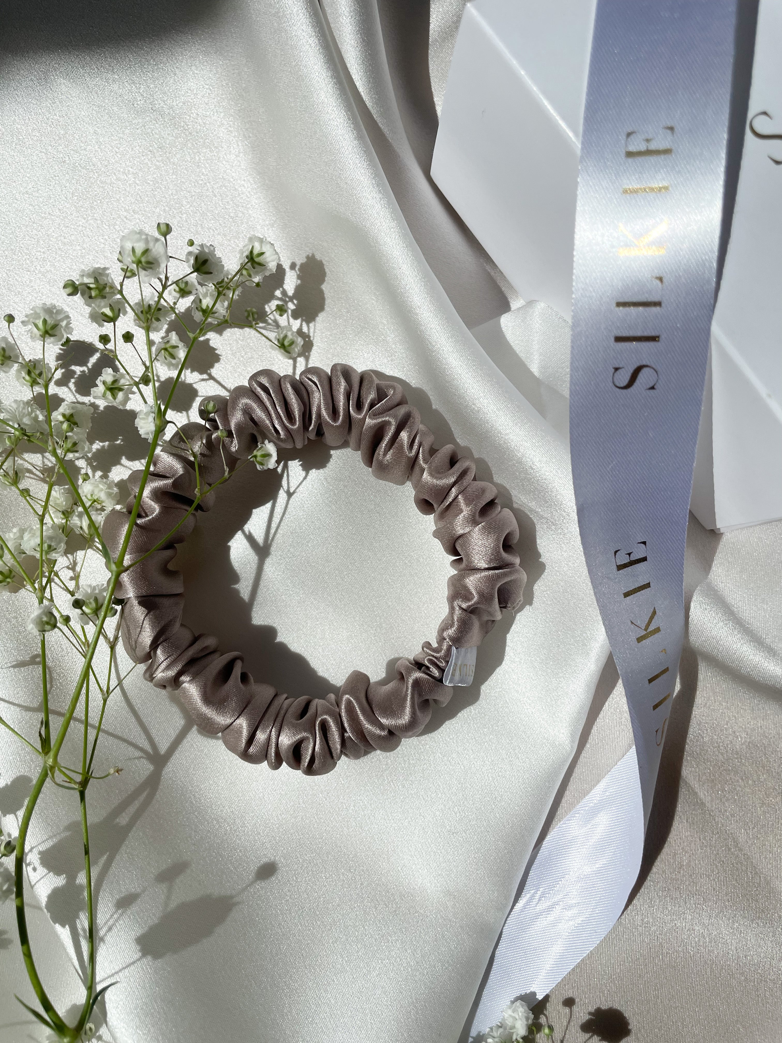GOLDEN silk hair band 