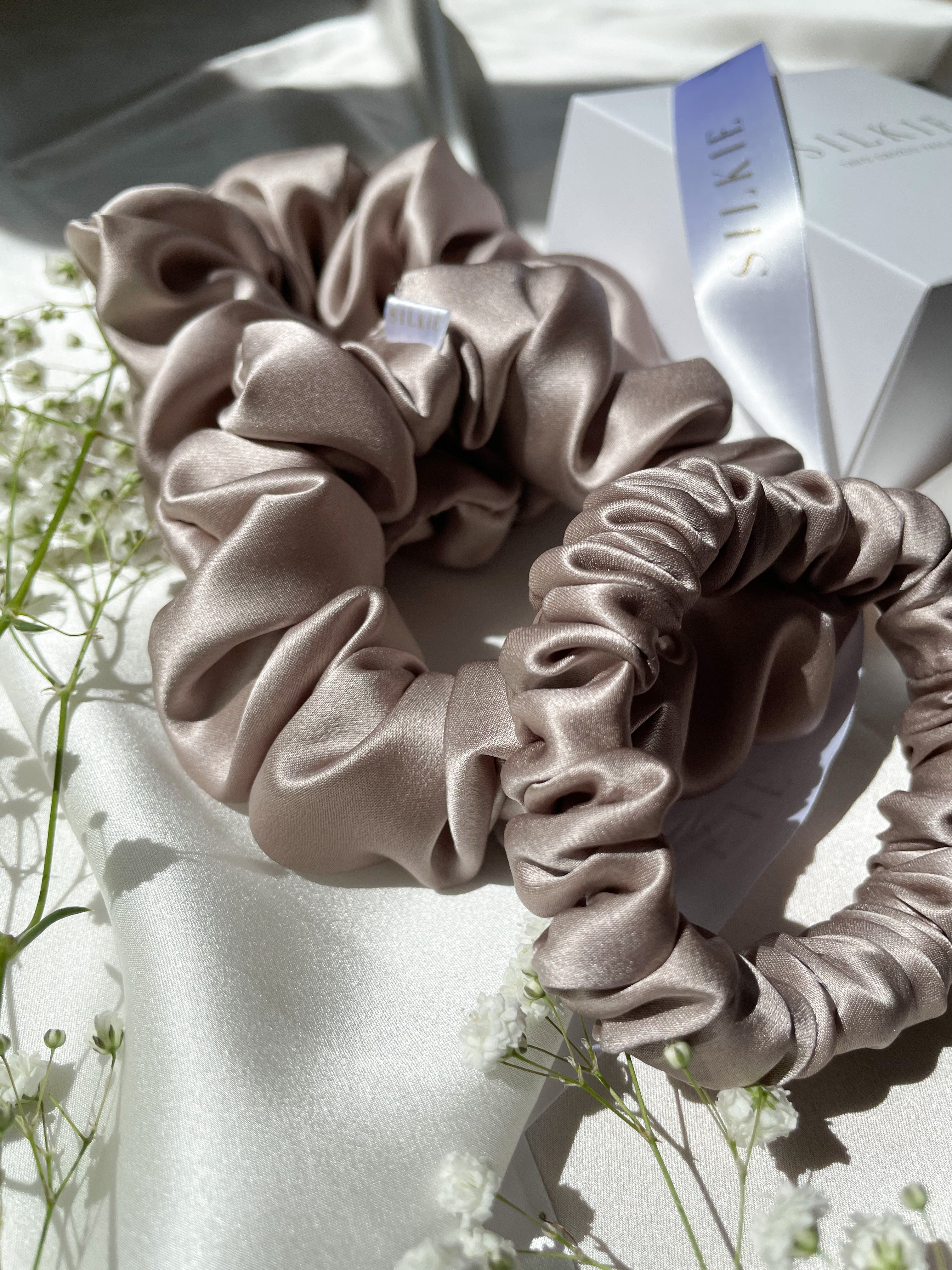 GOLDEN silk hair band 