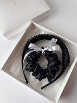 BLACK Silk hair bow and M size elastic 