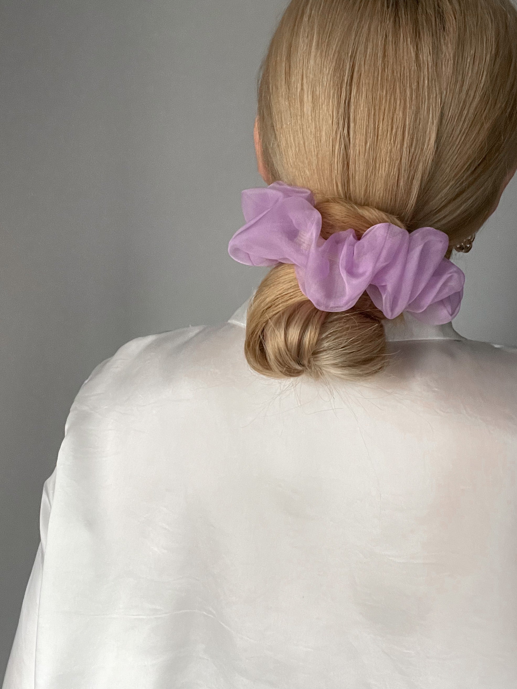 VIOLET šilko organzos gumytė