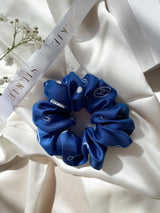 Luxurious collector's silk elastic band 