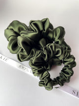 GREEN silk hair band 