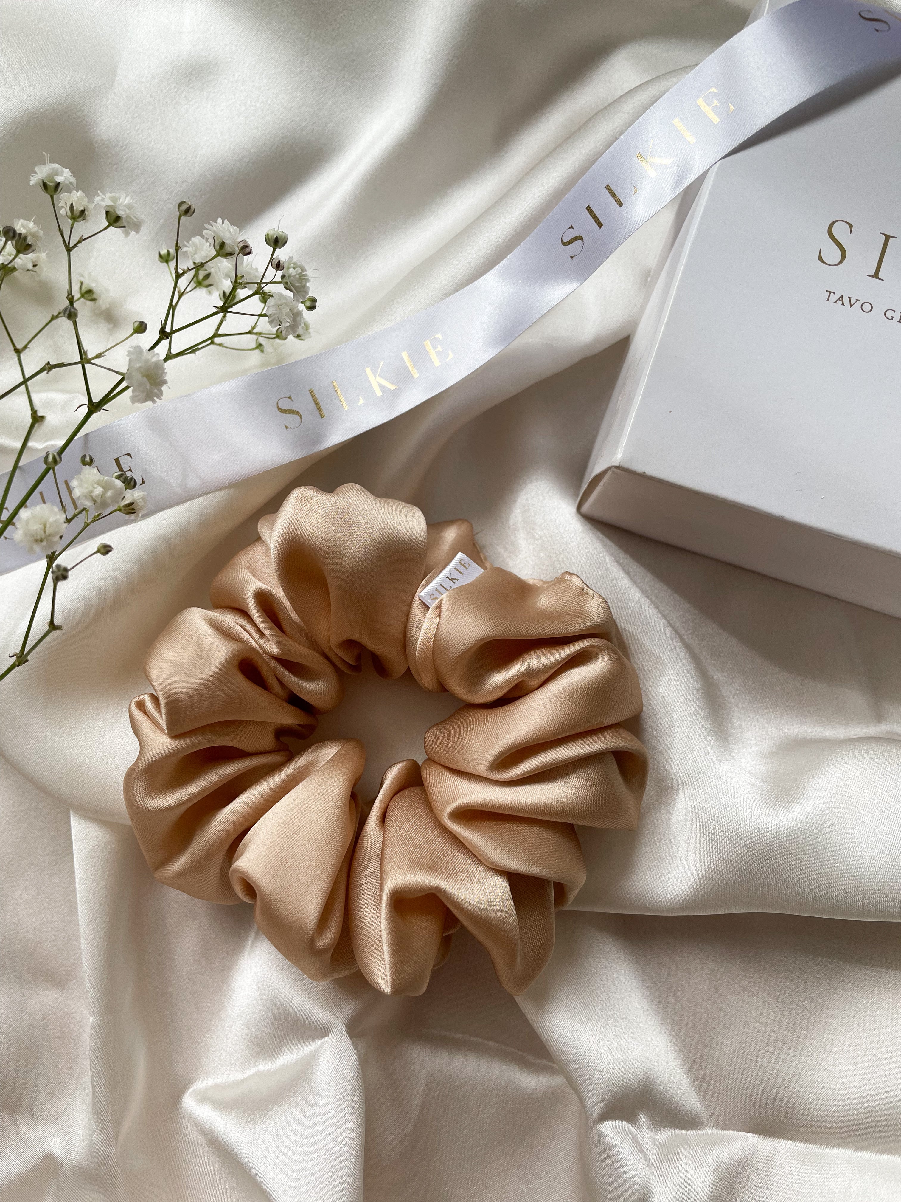 CREAM silk hair band 