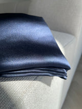 DARK BLUE šilkinis pagalvės užvalkalas